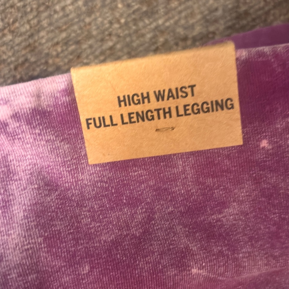 Pink by Victoria Secret Active Purple Leggings - Picture 6 of 7
